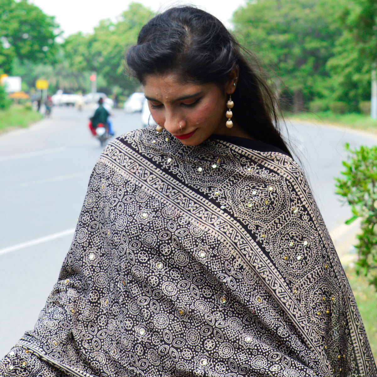 Ajrak Black Odhni