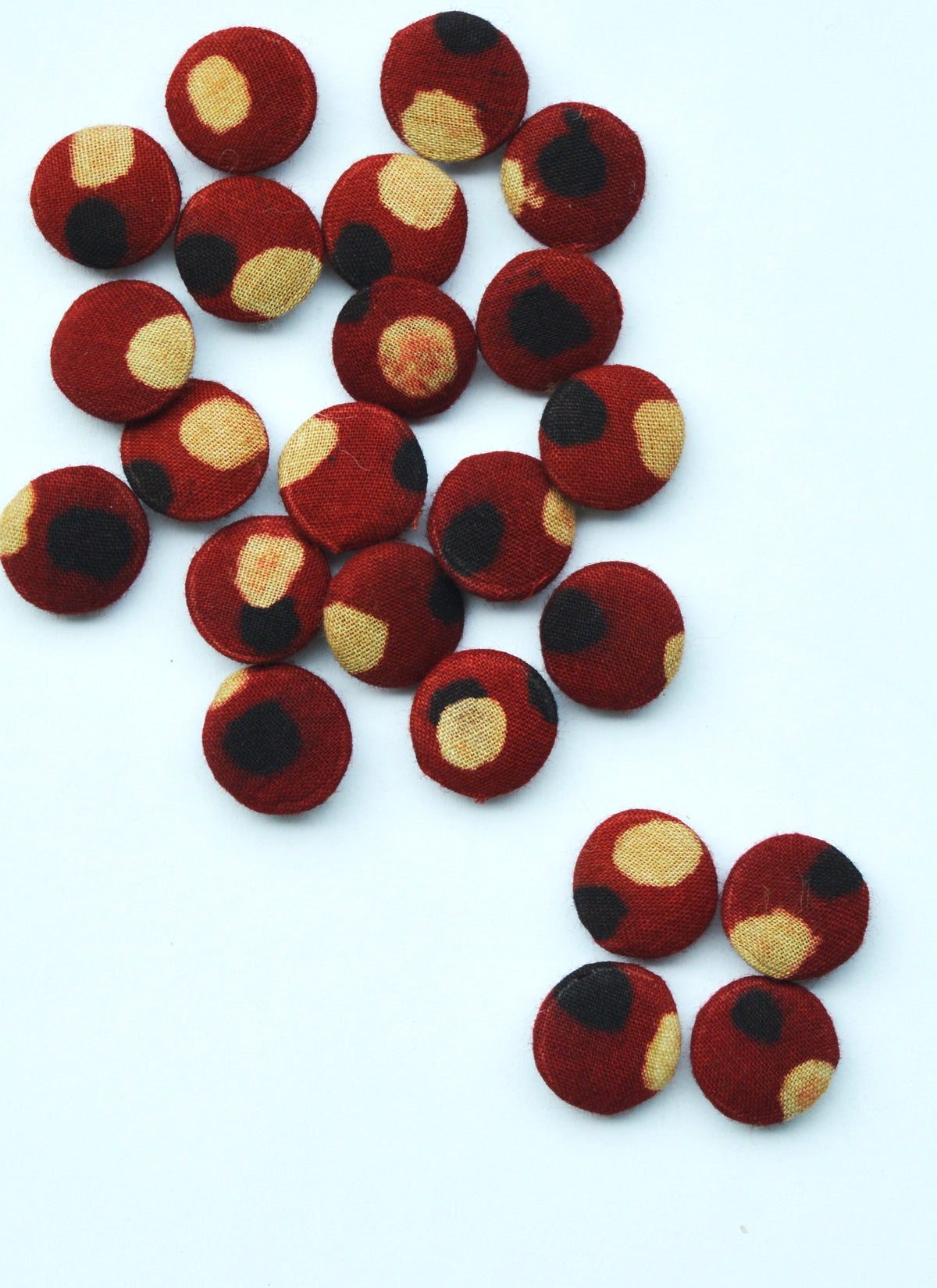 Set of 6 Ajrak handmade buttons (13mm) in red polka dot design, crafted with organic dye Sindhi block print fabric.