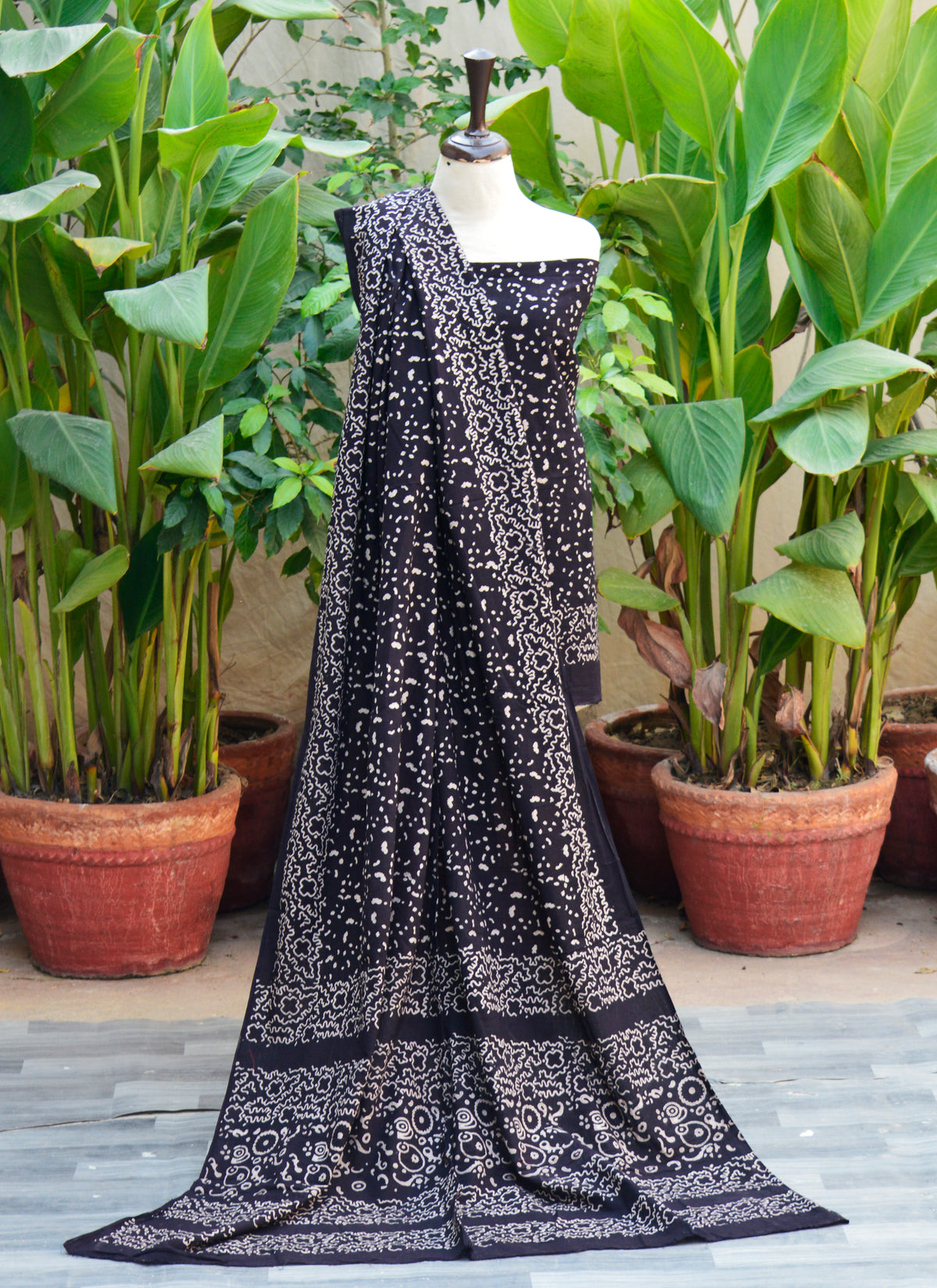 Ajrak design dress black Panthera Pardus organic dye hand block printed two piece Pakistan