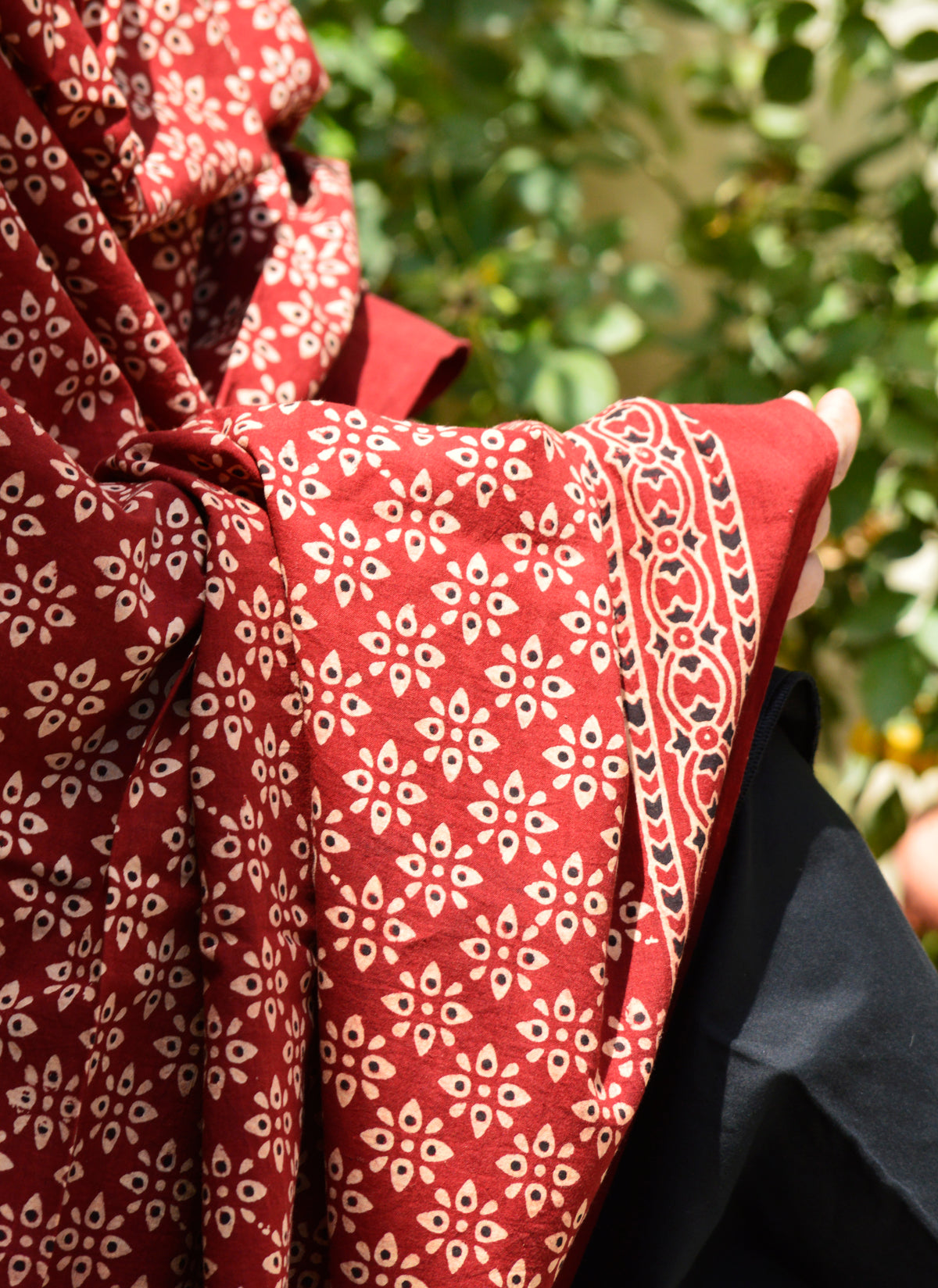 Organic dye Ajrak floral shawl – handcrafted traditional dupatta