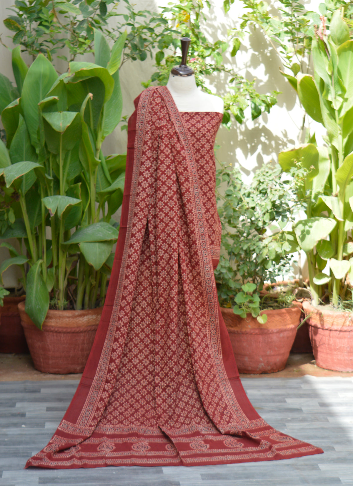 Ajrak Floral Print Two-Piece Lawn Set – Traditional Sindhi Block Print Shirt with Matching Dupatta