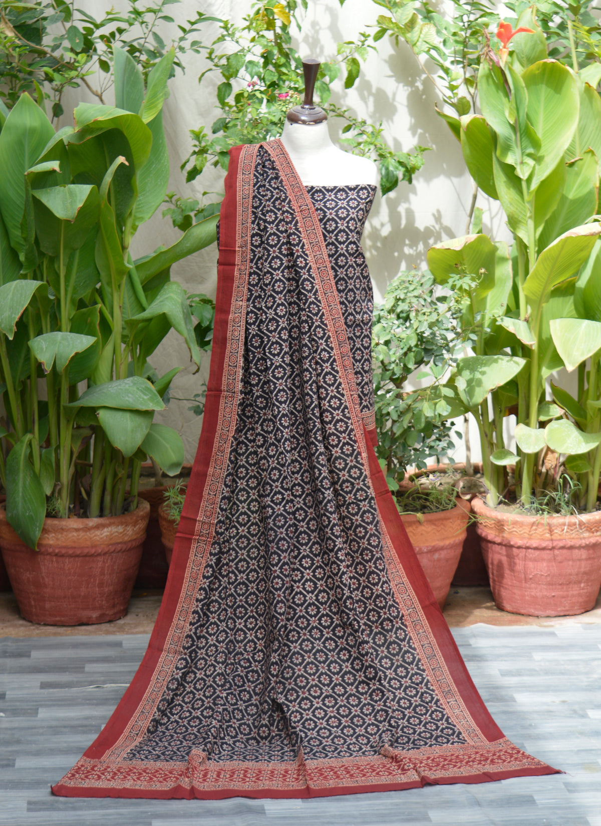 Ajrak Floral Jaal black hand block printed two-piece set with organic dyes on lawn cotton