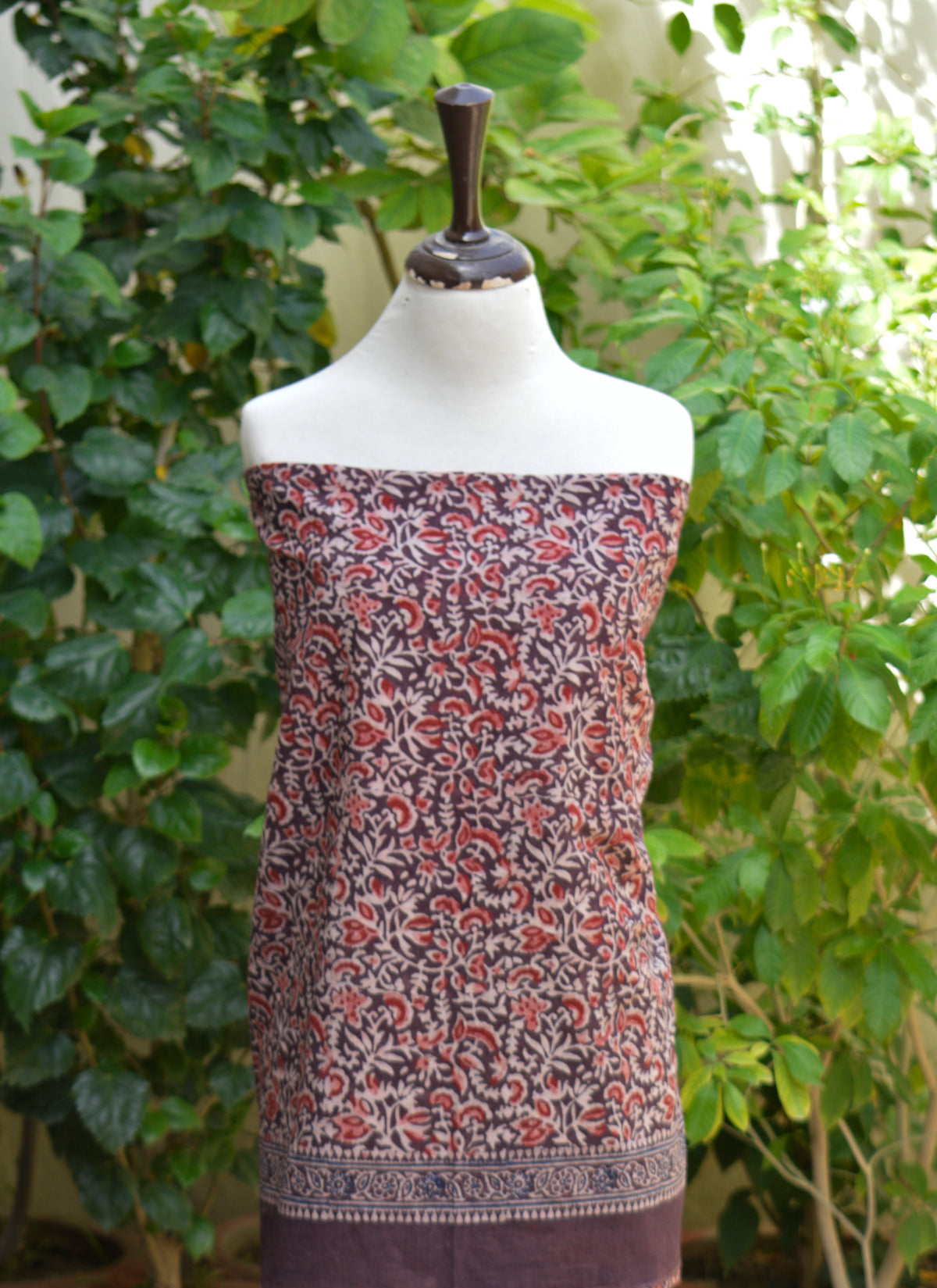 Traditional Sindhi floral bel two-piece dress in premium lawn fabric