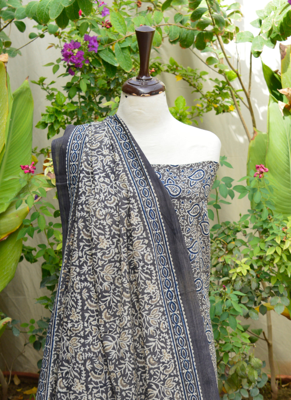 Unstitched Ajrak Dress with Grey Floral Jaal – Eco-Friendly Organic Dye Shirt and Dupatta