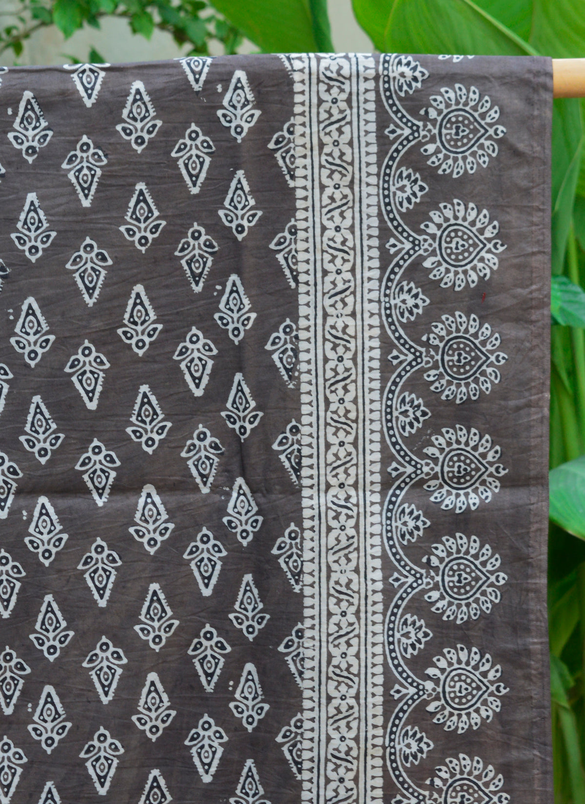 Organic Cotton Hand Block Printed Grey Ajrak Hijab – Floral Butta Traditional Pattern.