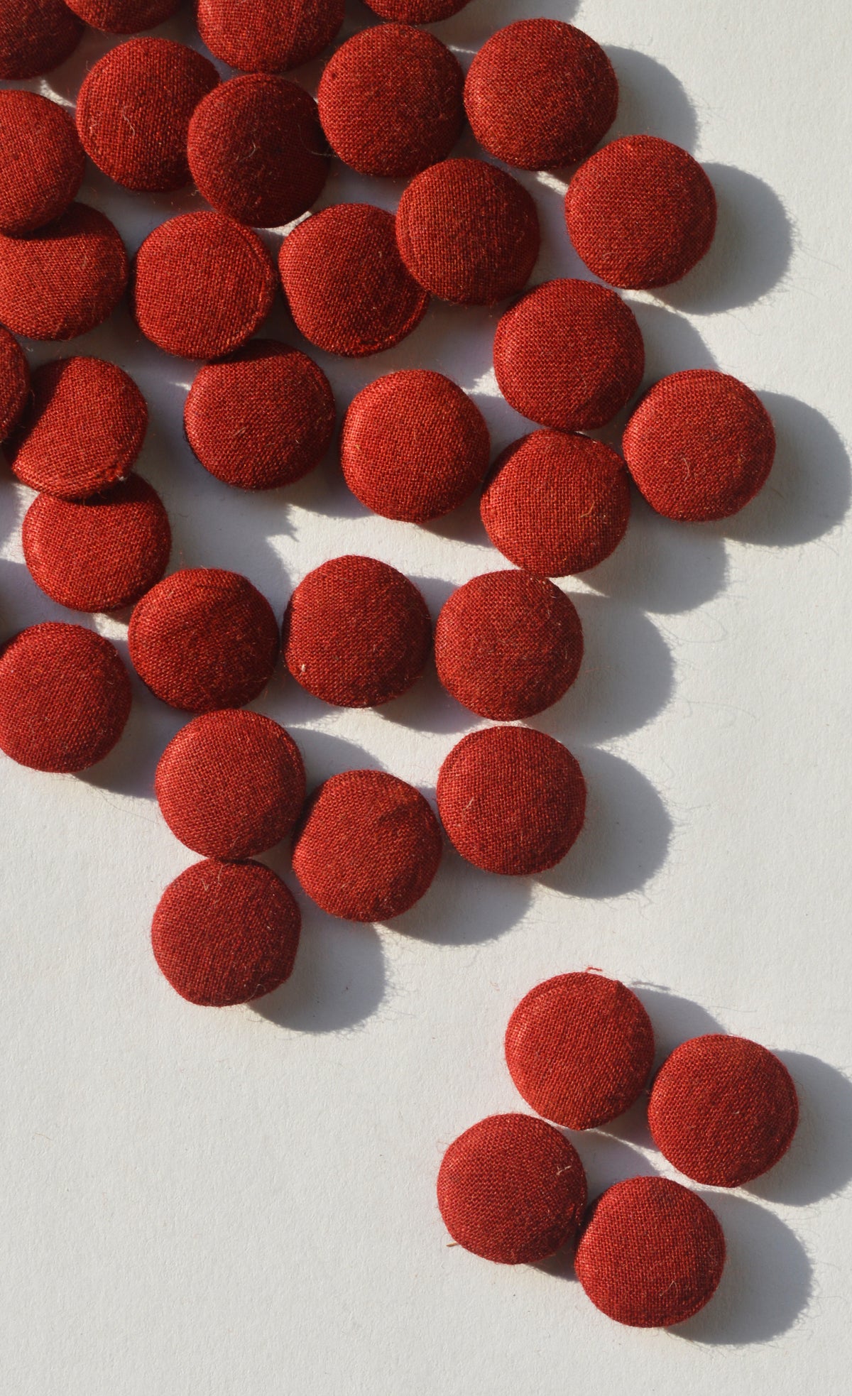Ajrak handmade fabric buttons maroon plain set of 6, 13mm organic dye.