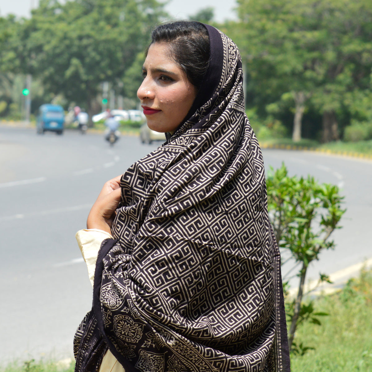 Ajrak Taskeen wrap in black – artisan-crafted chaadar with organic dye and intricate block print