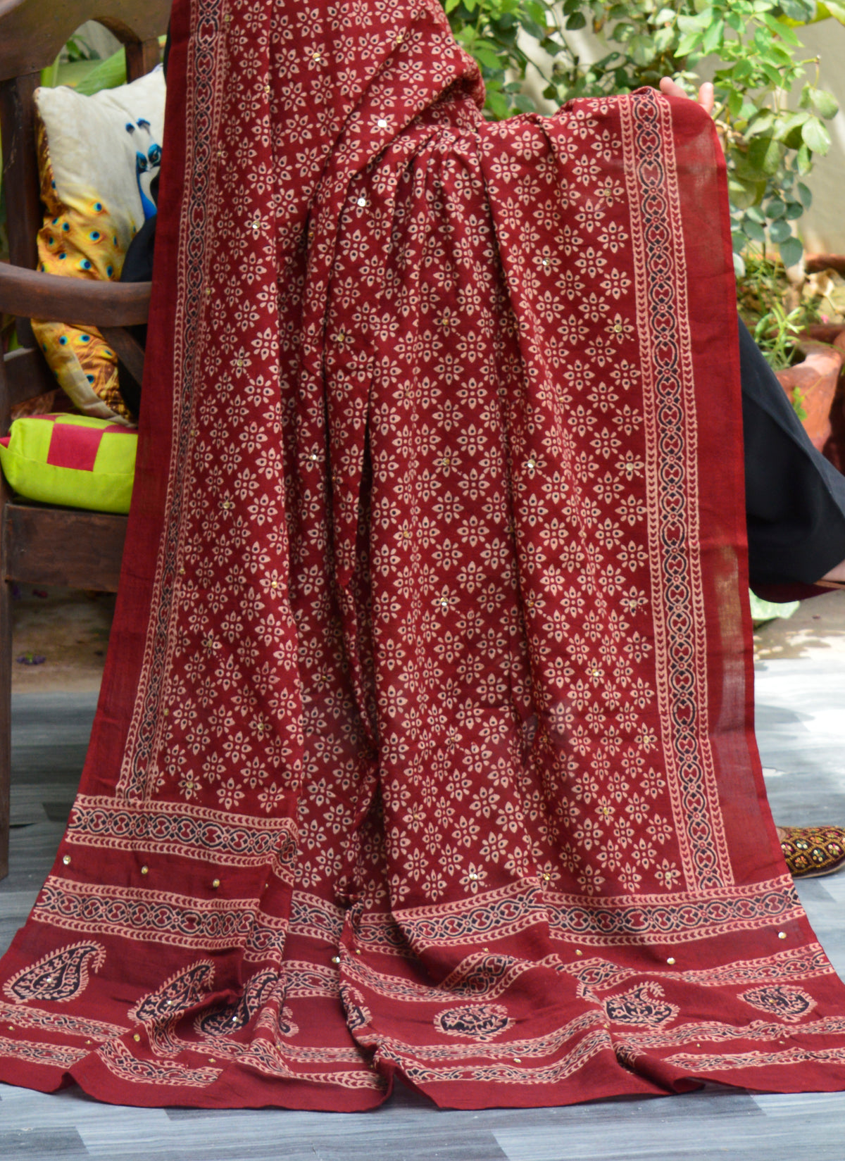 Traditional Sindhi Ajrak Odhni in Floral Print with Decorative Tassels