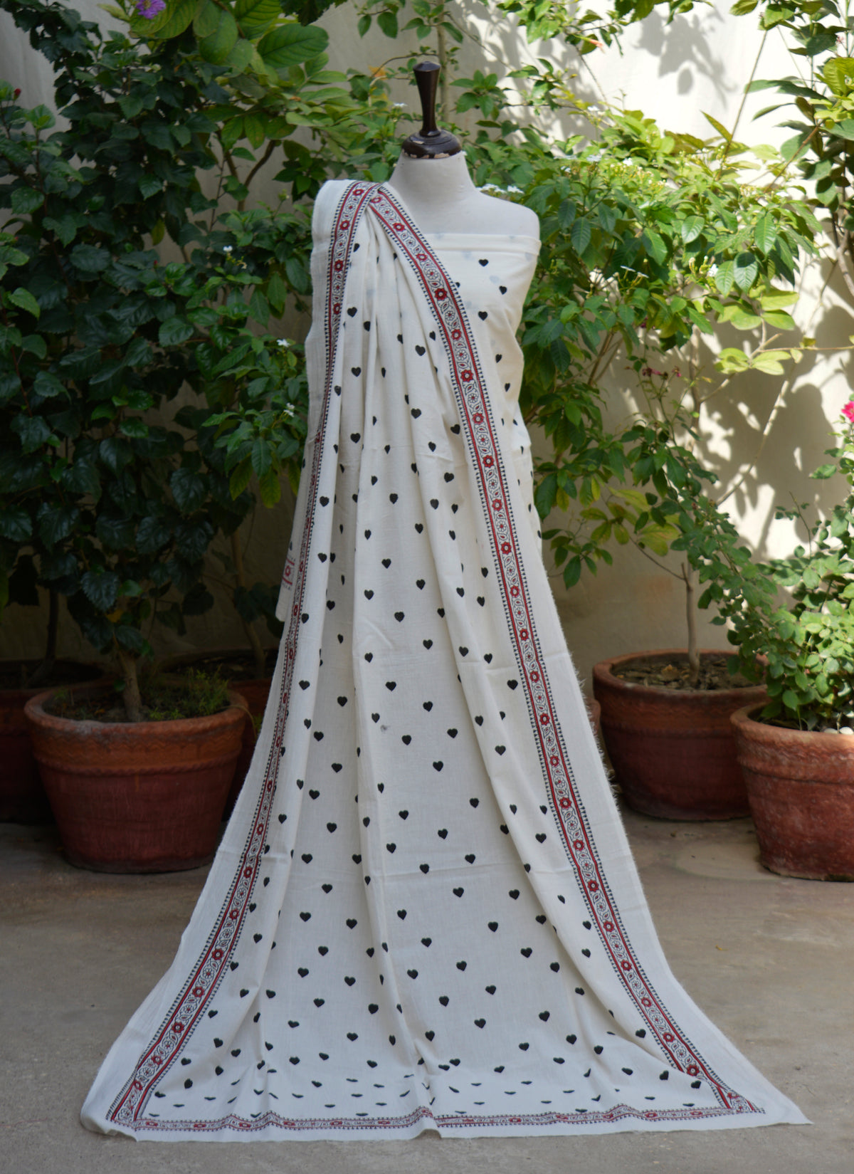 Handmade black two-piece cotton suit with heart pattern shirt and dupatta