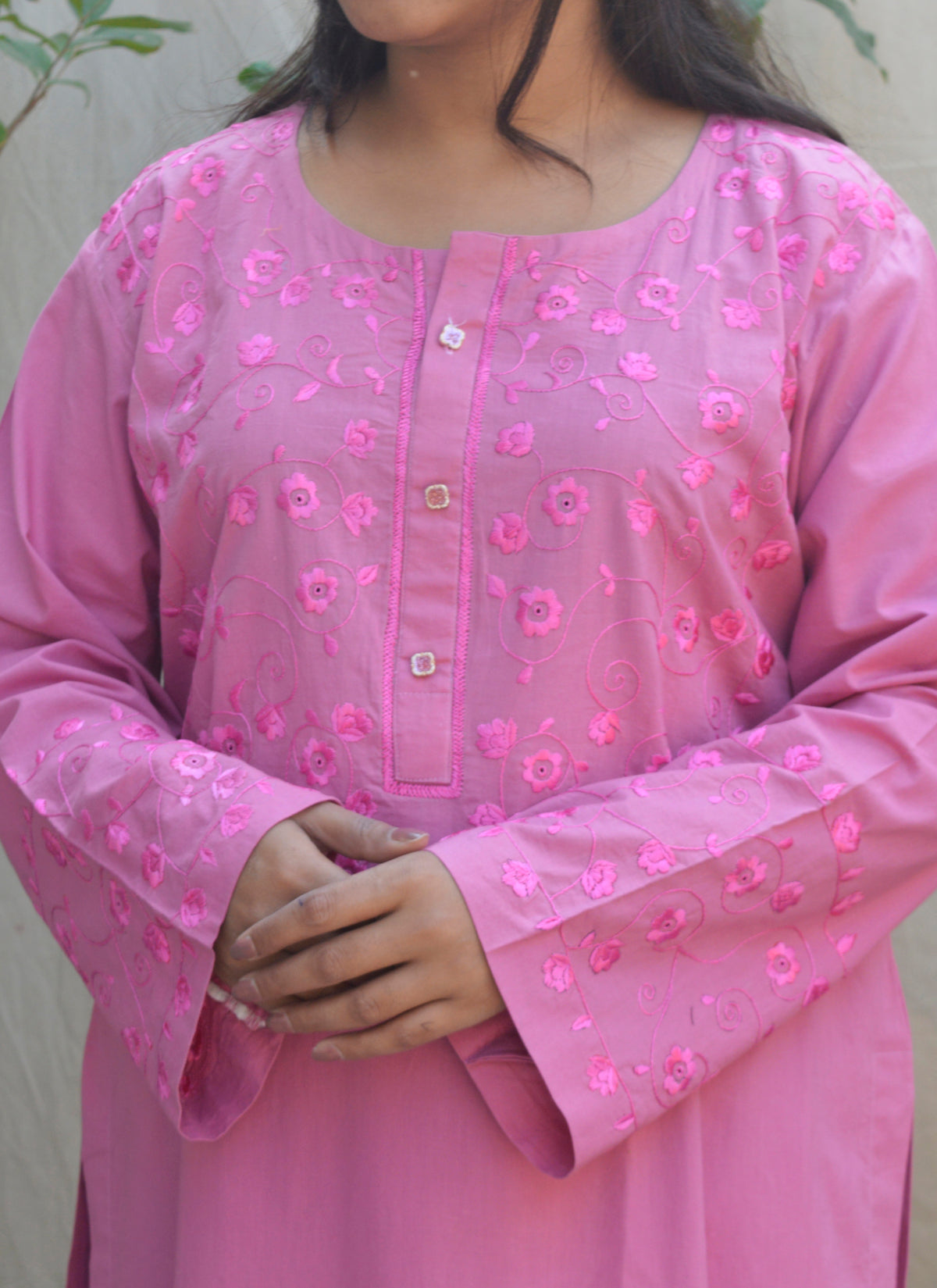 Blossom pink outfit with embroidered shirt and matching trousers – soft breathable cotton two-piece set