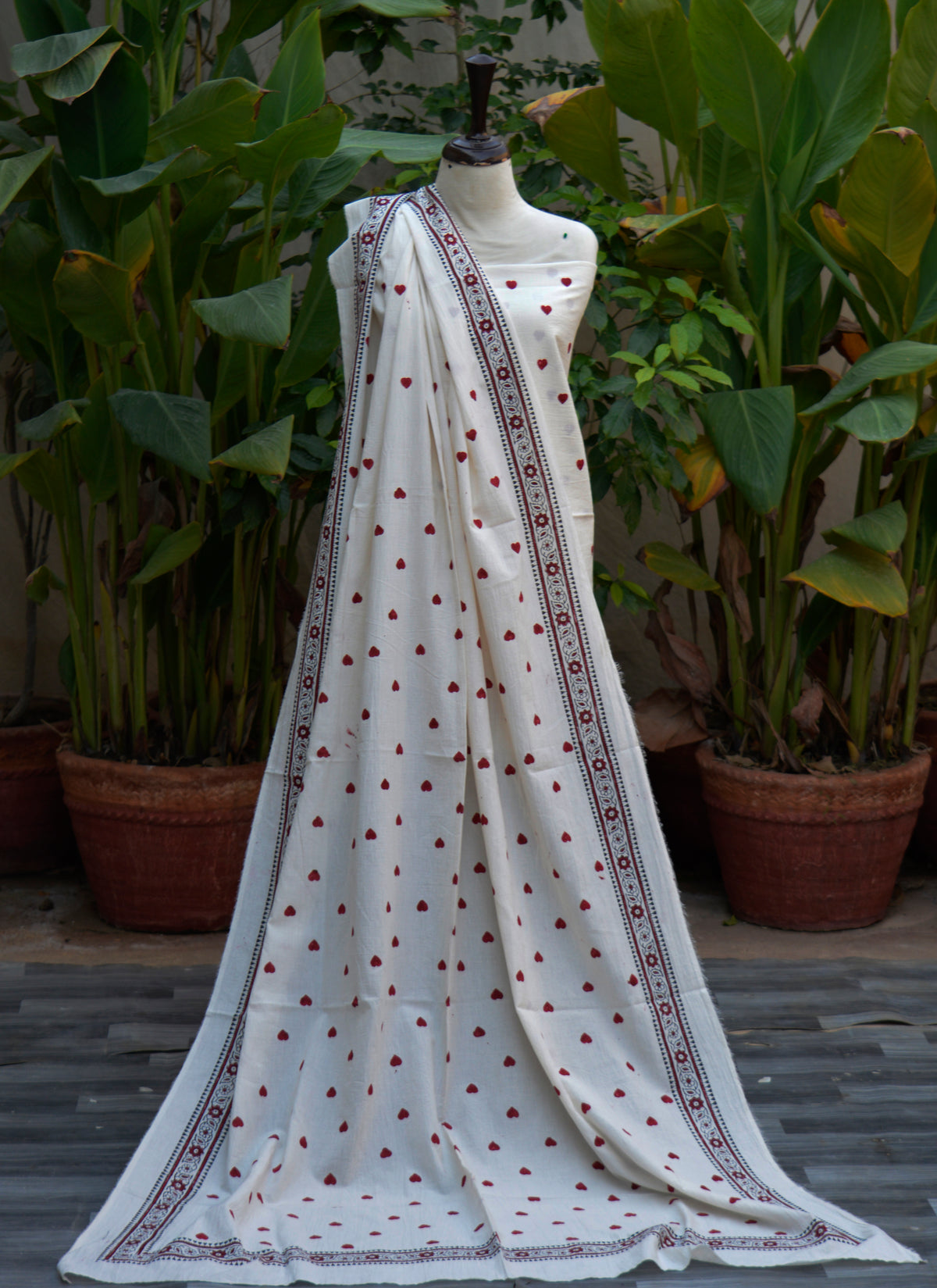 Hand block printed heart design cotton two-piece dress red on white shirt and dupatta