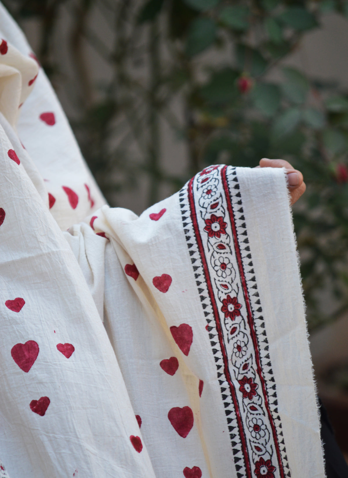 Cotton heart grid hand block print dupatta 2.5 meter with shell ornaments