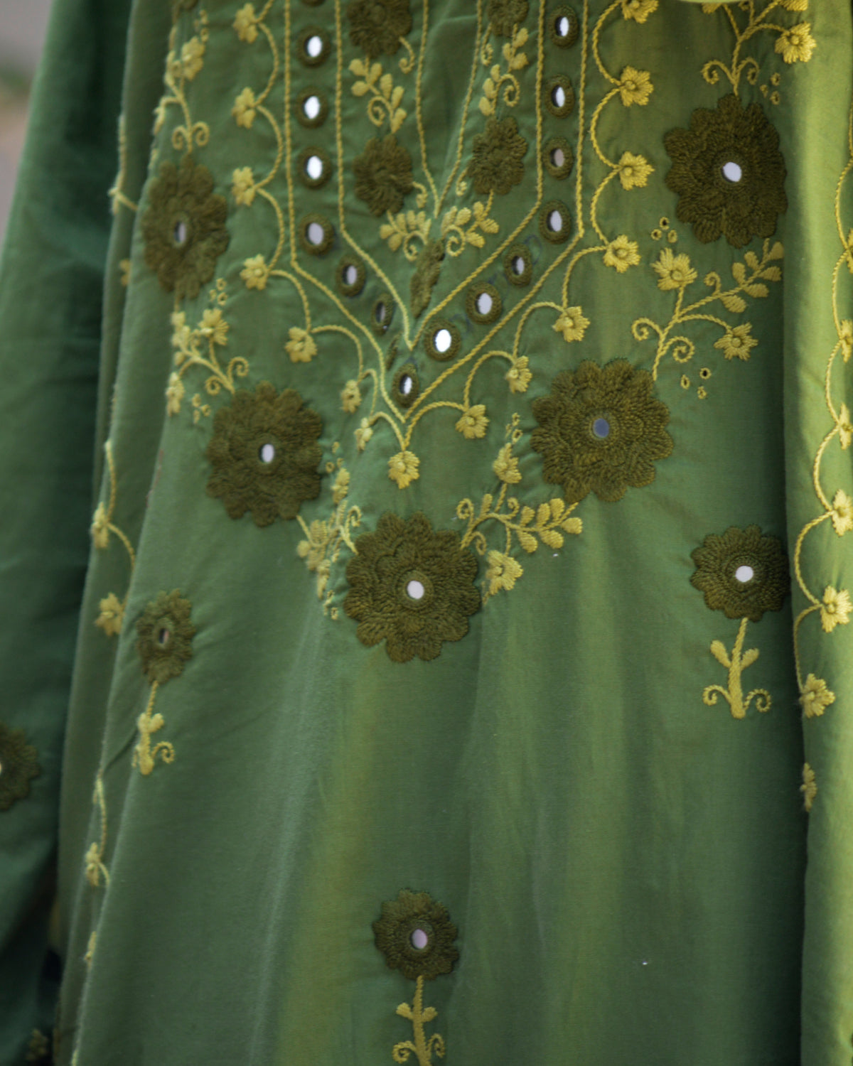Formal embroidered kurta set for women Pakistan artisan handcrafted suit