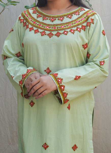 Stylish Sindhi Dress Hand Embroidered Two-Piece Dress