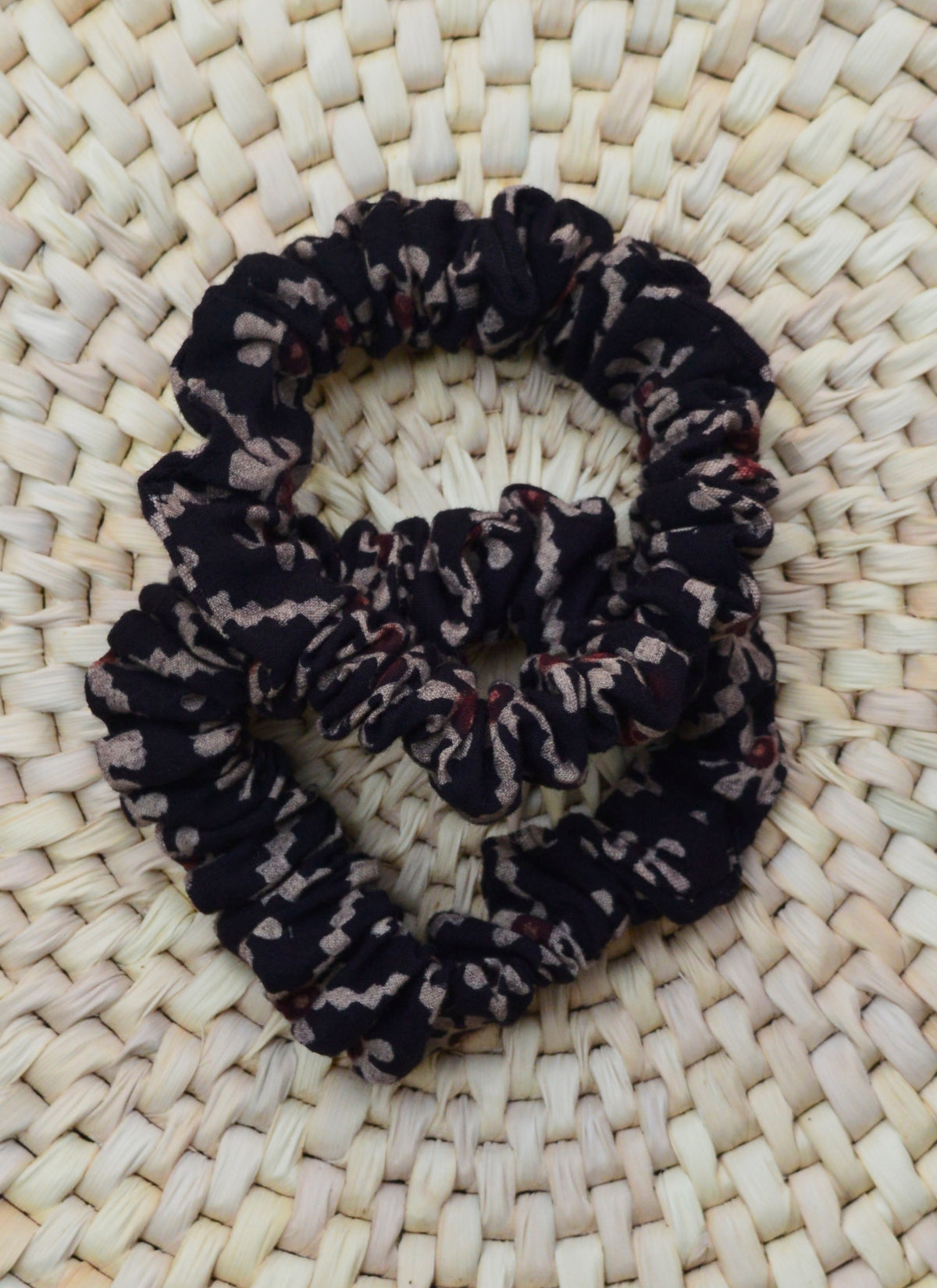 Ajrak Floral Scrunchie hair accessory – traditional Sindhi Ajrak print on cotton fabric
