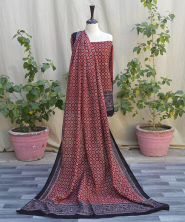 Organic Dye Hand Block Printed Ajrak Floral Jaal Two-Piece Set, featuring a shirt and dupatta with intricate patterns, celebrating the artistry of Sindhi craftsmanship.