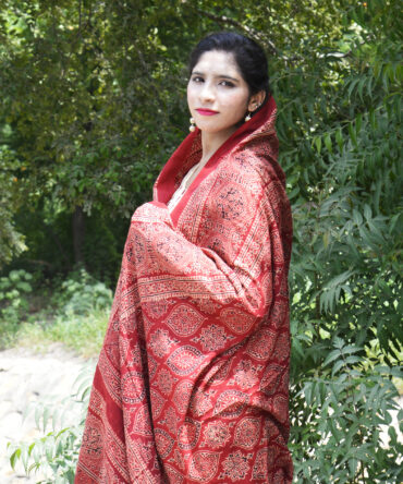 Ajrak Taskeen Odhni Red, Ajrak Shawl